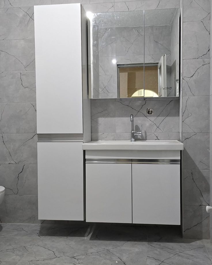 BANYO DOLABI