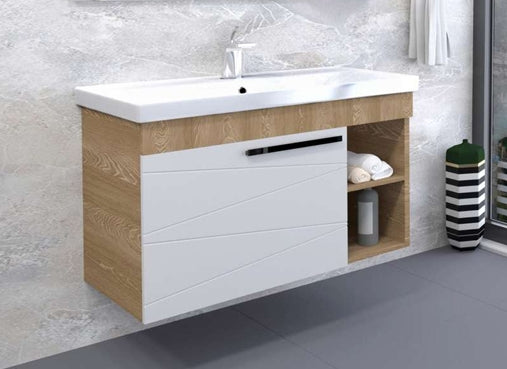 DS ILYA BANYO DOLABI